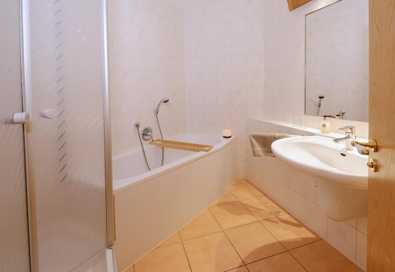 Hotel Villa Granitz Бабе Екстер'єр фото